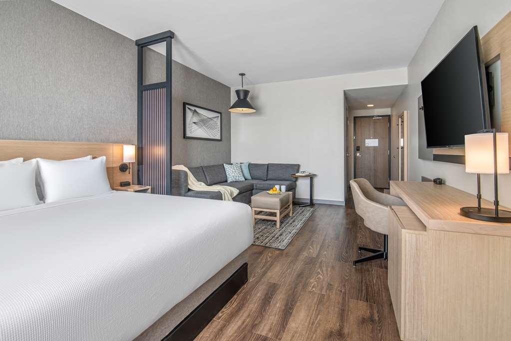 Hyatt Place Newark-Silicon Valley Room photo